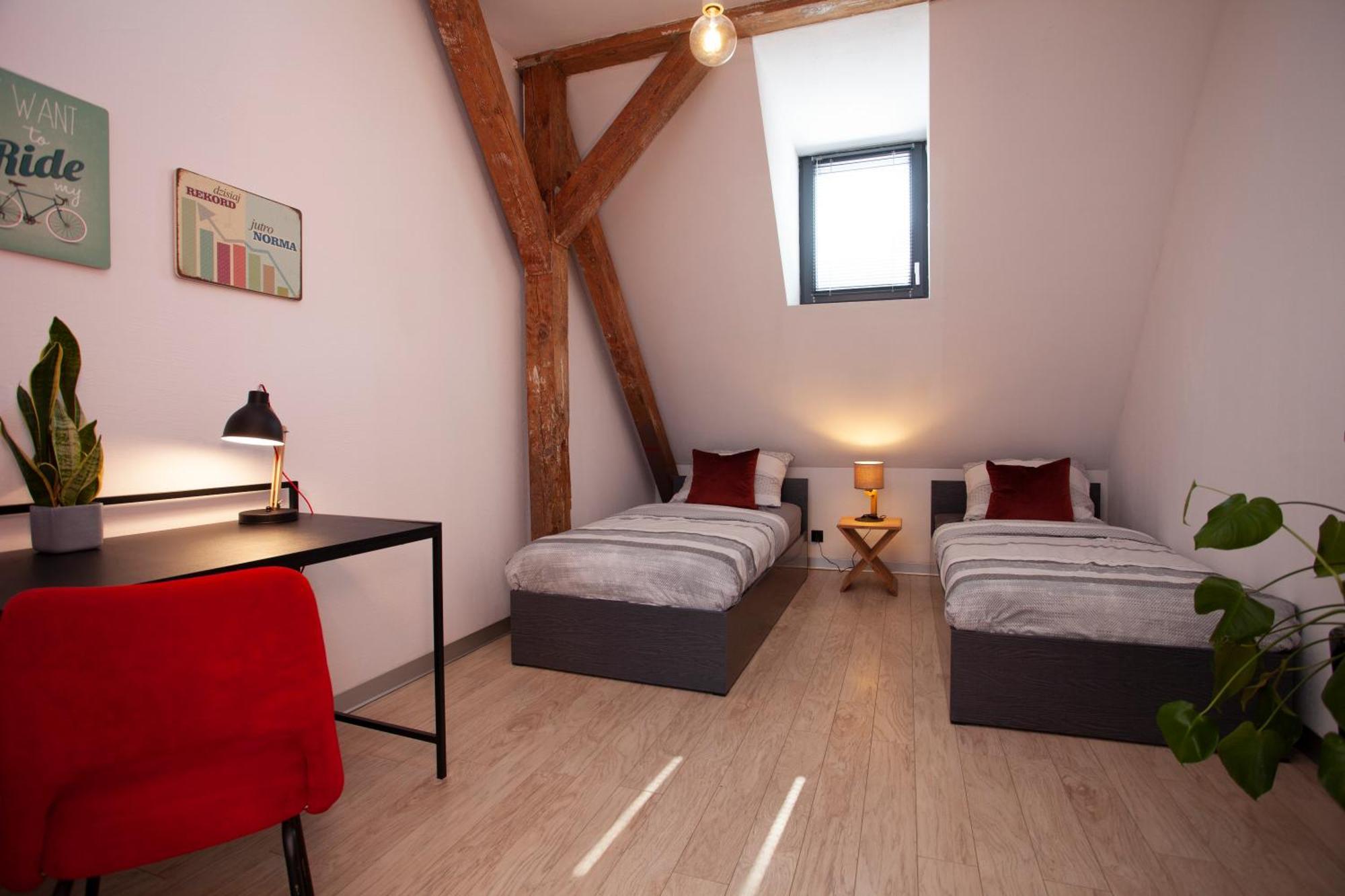 Pokoje Goscinne "Przy Rynku" Gliwice Extérieur photo