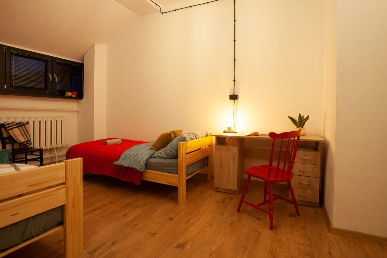 Pokoje Goscinne "Przy Rynku" Gliwice Extérieur photo